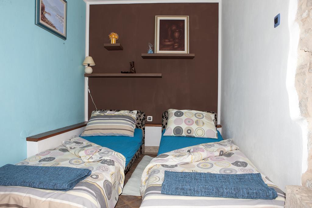Apartment Enna Svetvincenat Exterior photo